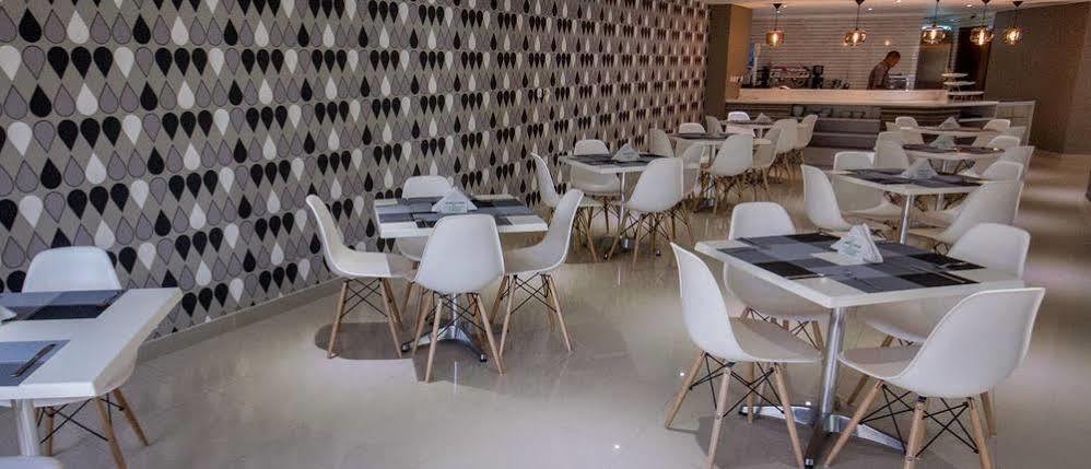 Hotel Maputo Lda ภายนอก รูปภาพ